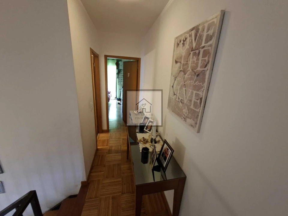 Apartamento T2 para Venda em São Martinho Foto 8