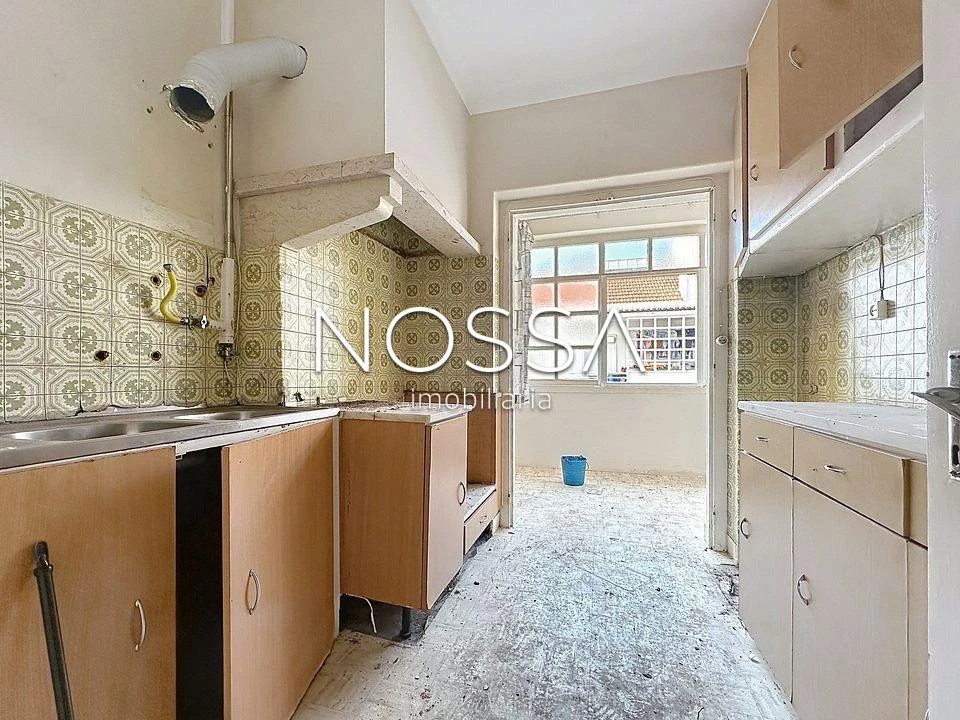 Apartamento T2 para Venda em Falagueira-Venda Nova Foto 2