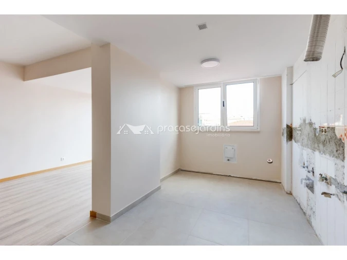 Apartamento T4 para Venda em Marrazes e Barosa Foto 15