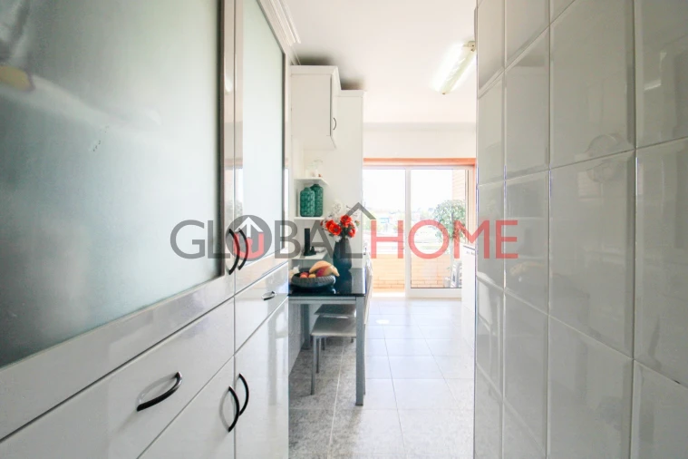 Apartamento T2 para Venda em Santa Marinha e São Pedro da Afurada Foto 16