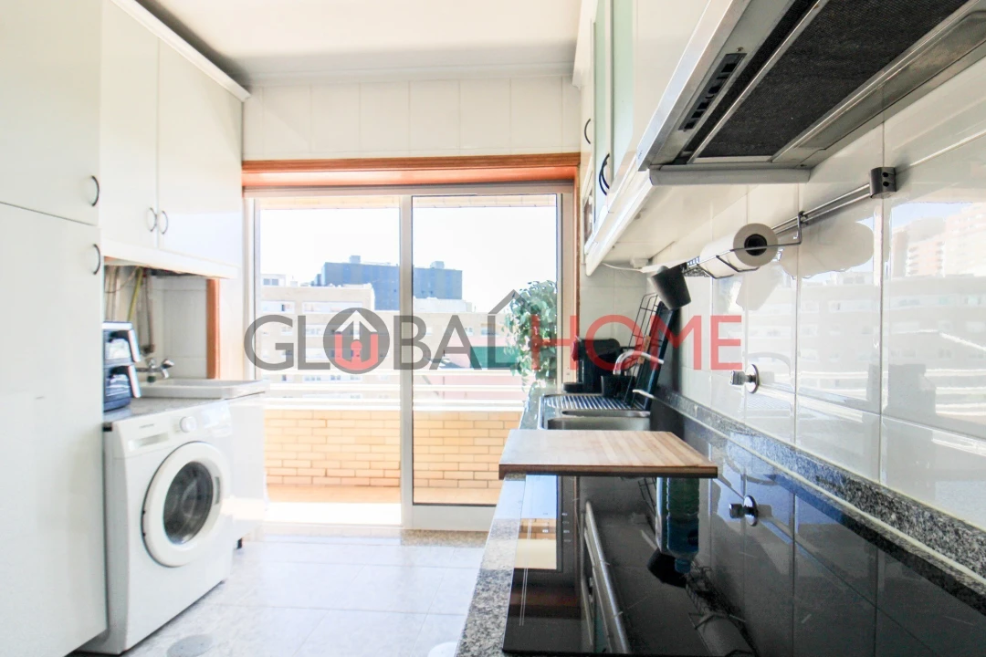 Apartamento T2 para Venda em Santa Marinha e São Pedro da Afurada Foto 17
