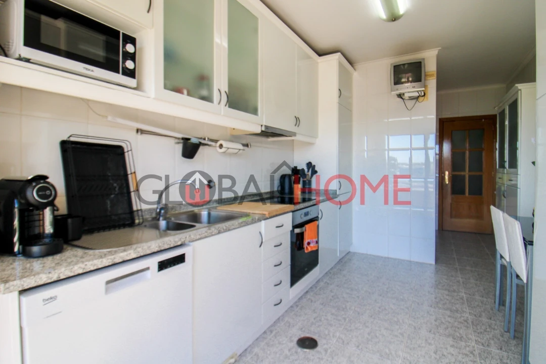 Apartamento T2 para Venda em Santa Marinha e São Pedro da Afurada Foto 12