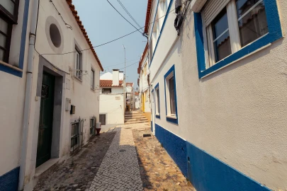 Apartamento para Venda em Santa Maria do Castelo e Santiago e Santa Susana