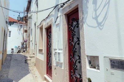 Apartamento para Venda em Santa Maria do Castelo e Santiago e Santa Susana