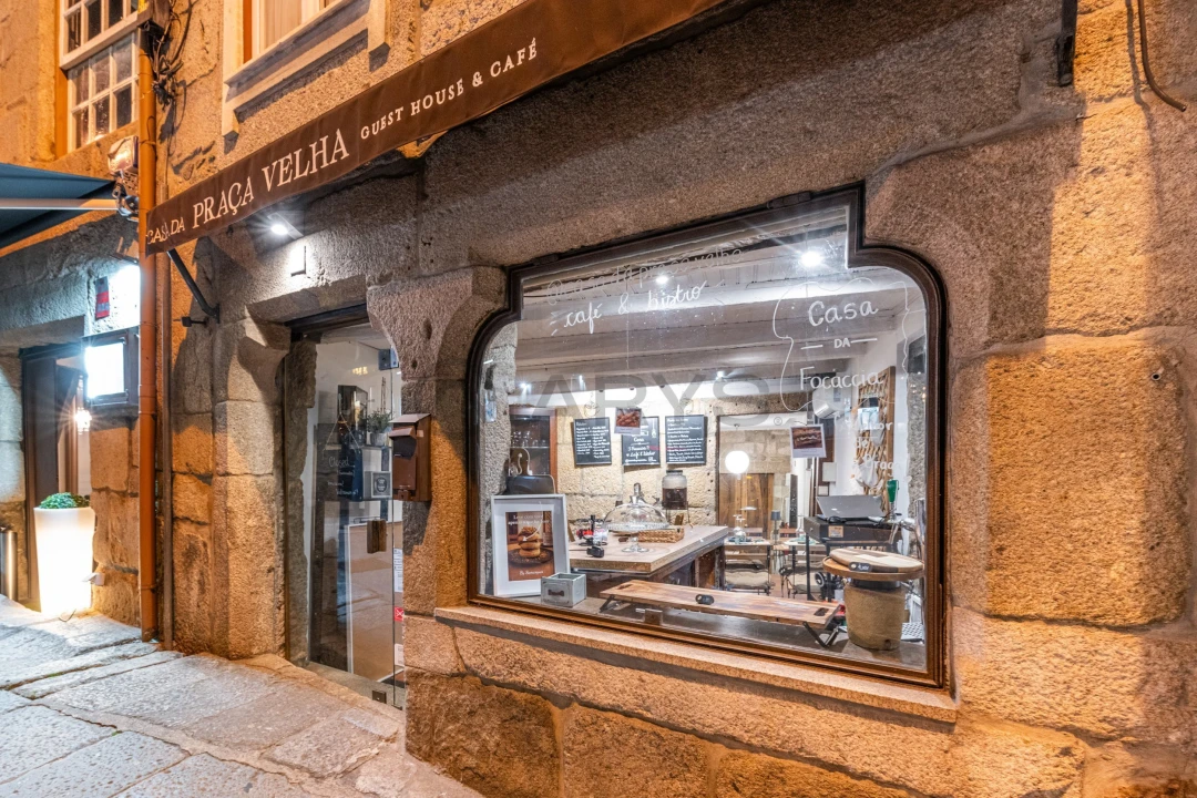 Prédio para Arrendamento em Braga (Maximinos, Sé e Cividade) Foto 3