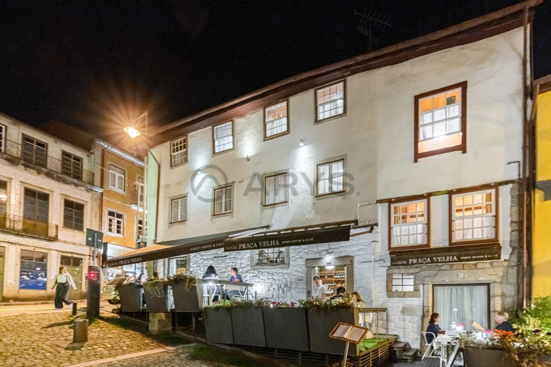 Prédio para Arrendamento em Braga (Maximinos, Sé e Cividade) Foto 1