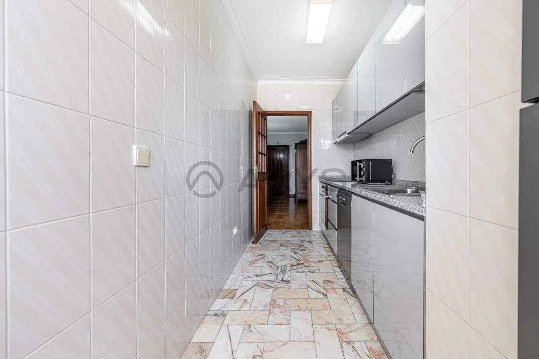Apartamento T2 para Venda em Aver-O-Mar, Amorim e Terroso Foto 13