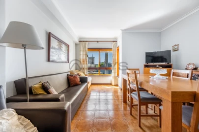 Apartamento T2 para Venda em Aver-O-Mar, Amorim e Terroso