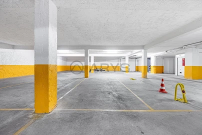 Apartamento T2 para Venda em Aver-O-Mar, Amorim e Terroso
