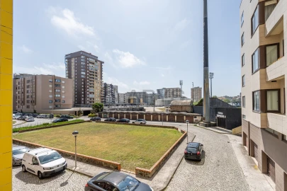 Apartamento T2 para Venda em Aver-O-Mar, Amorim e Terroso