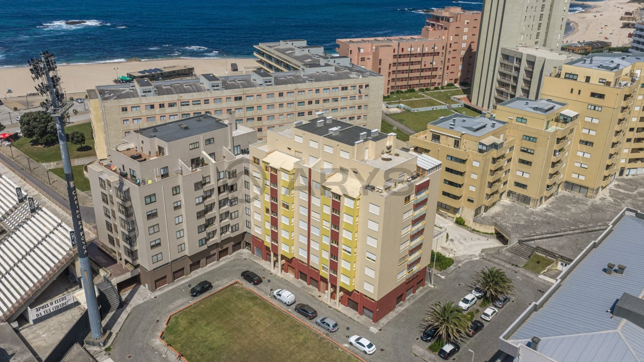 Apartamento T2 para Venda em Aver-O-Mar, Amorim e Terroso Foto 3