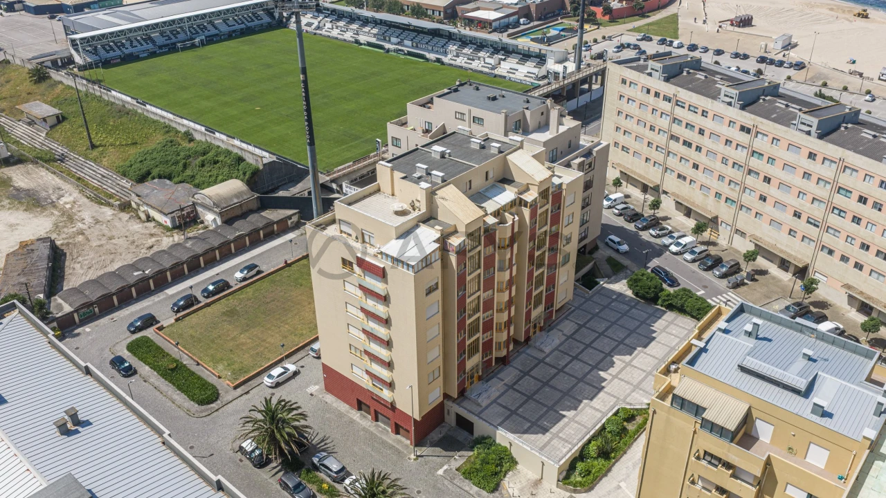 Apartamento T2 para Venda em Aver-O-Mar, Amorim e Terroso Foto 4