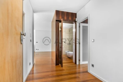 Apartamento T3 para Venda em São Vicente (Braga)