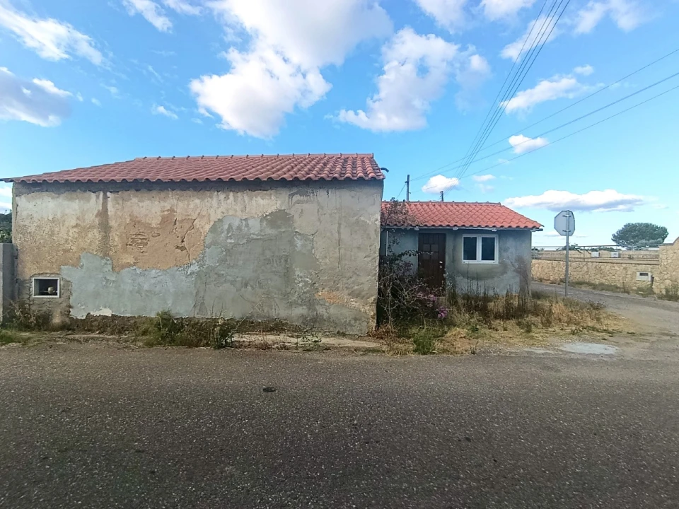 Moradia T2 para Venda em Mouriscas Foto 5