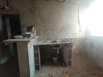 Moradia T2 para Venda em Mouriscas