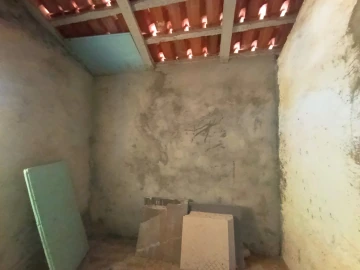 Moradia T2 para Venda em Mouriscas