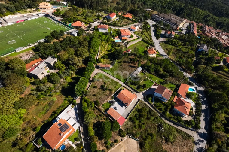 Terreno para Venda em Sebolido Foto 3