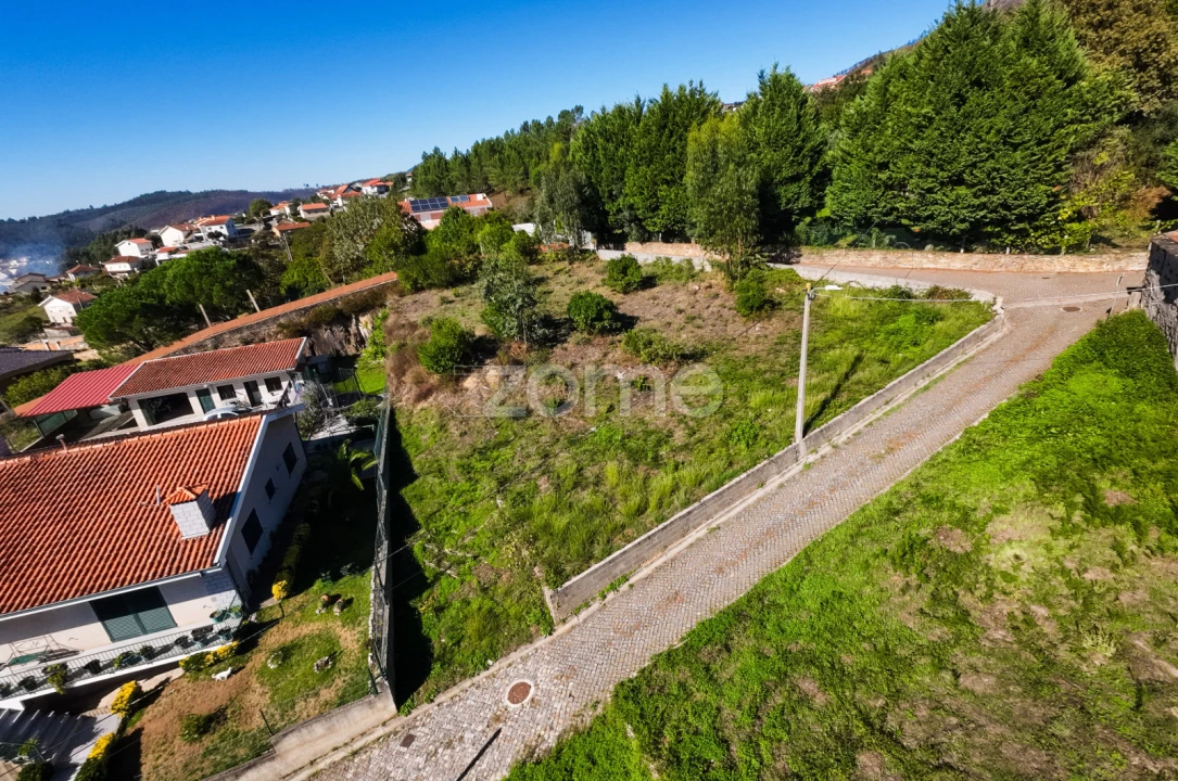 Terreno para Venda em Sebolido Foto 12