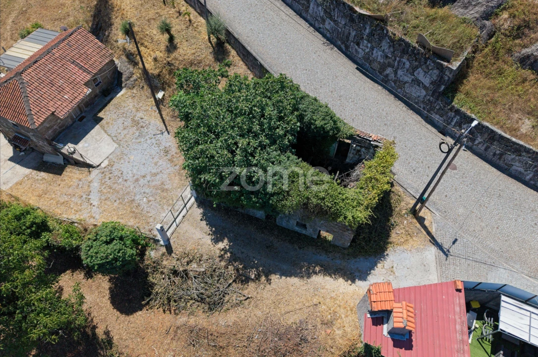 Moradia T2 para Venda em Espinho Foto 7