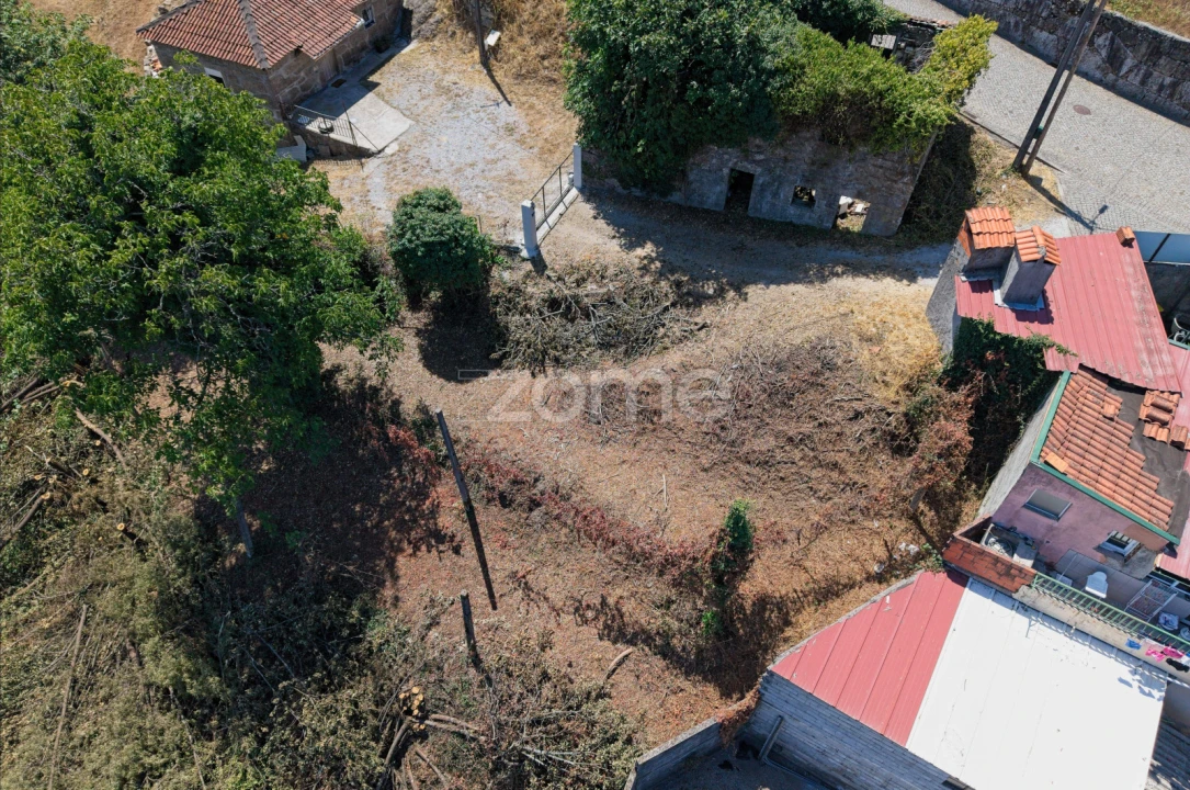 Moradia T2 para Venda em Espinho Foto 11