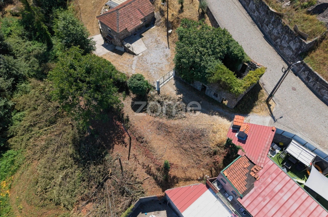 Moradia T2 para Venda em Espinho Foto 12