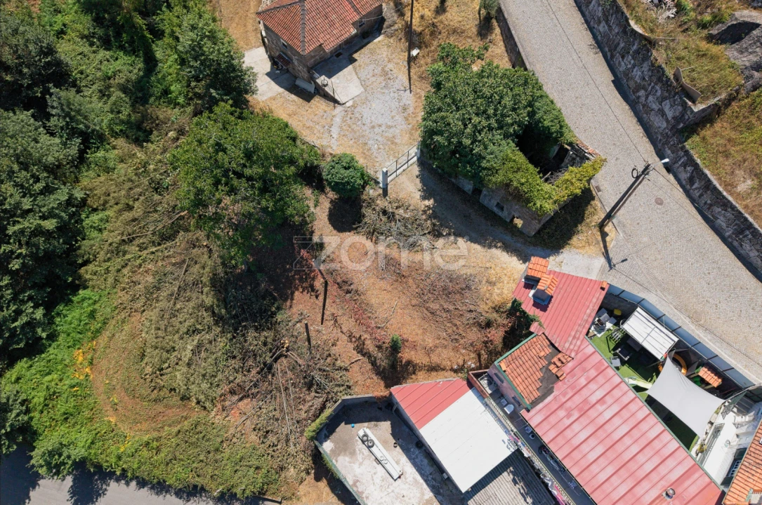 Moradia T2 para Venda em Espinho Foto 13