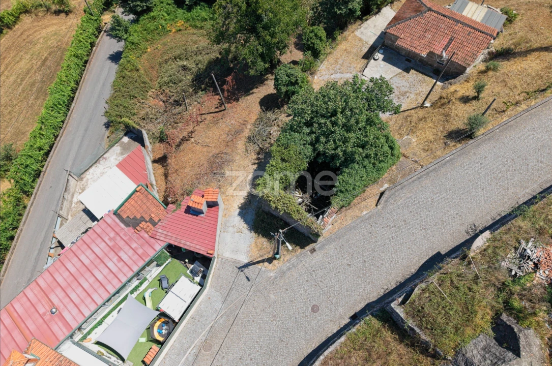 Moradia T2 para Venda em Espinho Foto 14