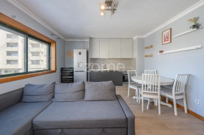 Apartamento T1 para Venda em Paranhos