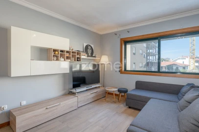 Apartamento T1 para Venda em Paranhos