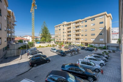 Apartamento T1 para Venda em Paranhos