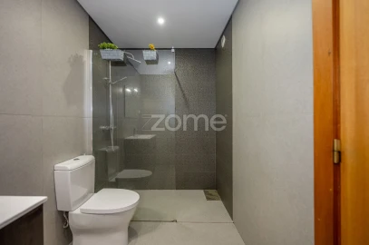 Apartamento T1 para Venda em Paranhos