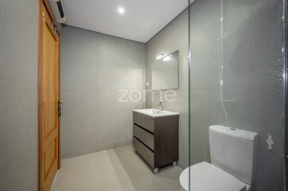 Apartamento T1 para Venda em Paranhos