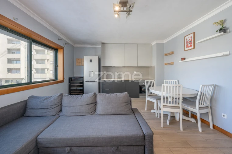 Apartamento T1 para Venda em Paranhos Foto 8