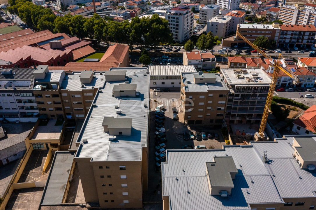 Apartamento T1 para Venda em Paranhos Foto 35