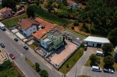 Moradia T3 para Venda em Sandim, Olival, Lever e Crestuma