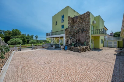Moradia T3 para Venda em Sandim, Olival, Lever e Crestuma