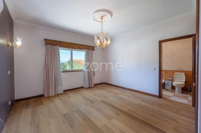 Moradia T3 para Venda em Sandim, Olival, Lever e Crestuma