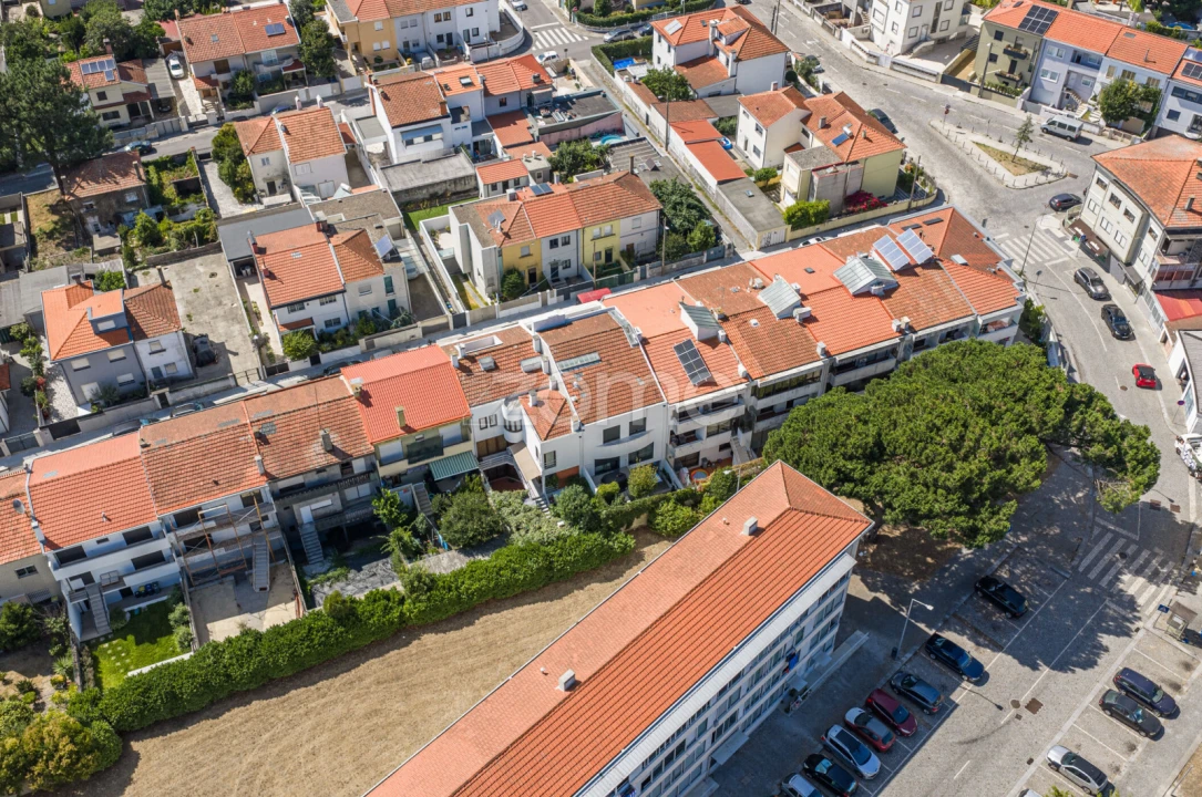 Moradia T5 para Venda em Campanhã Foto 4