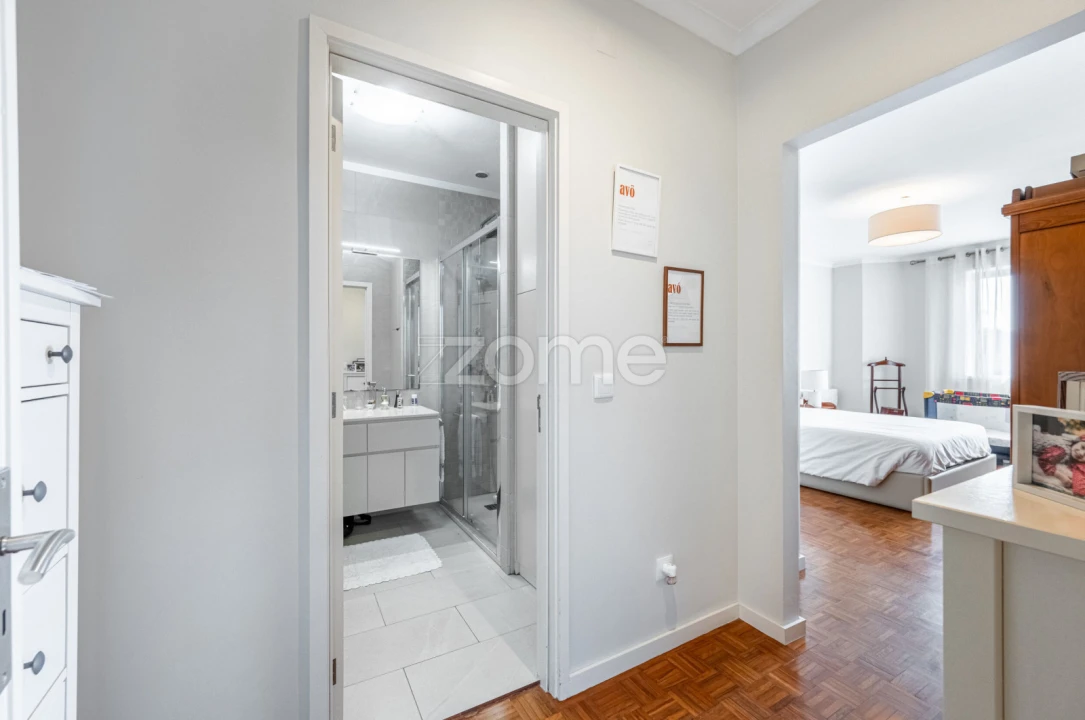 Moradia T5 para Venda em Campanhã Foto 32