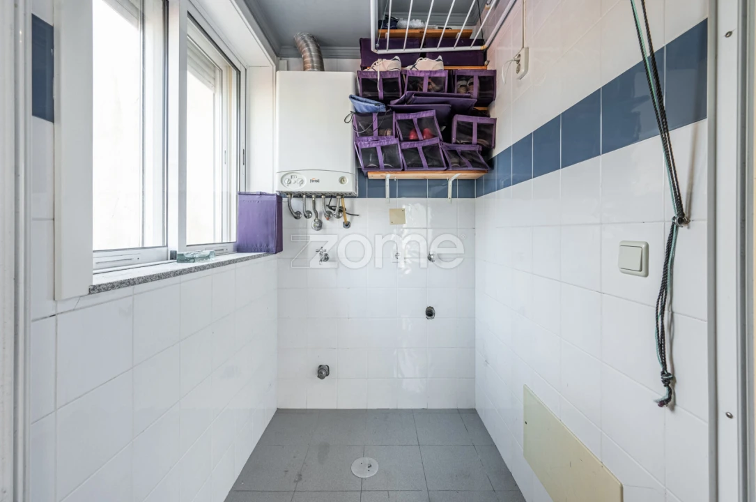 Apartamento T2 para Arrendamento em Paranhos Foto 7