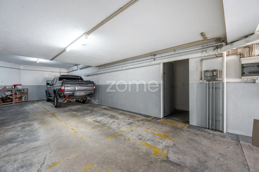 Apartamento T2 para Arrendamento em Paranhos Foto 16