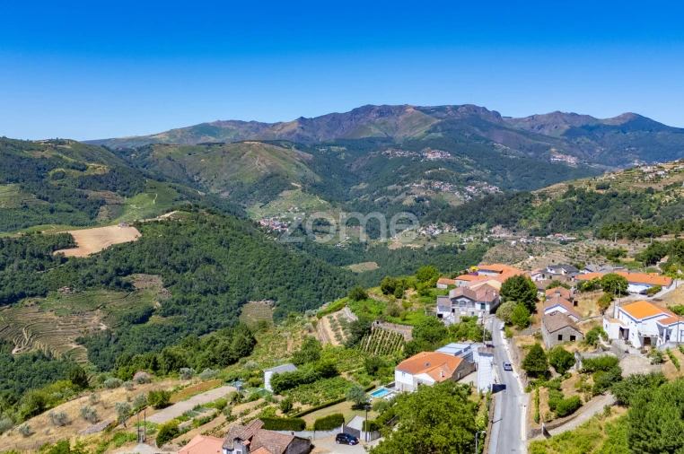Moradia T3 para Venda em Nossa Senhora da Conceição, São Pedro e São Dinis Foto 44