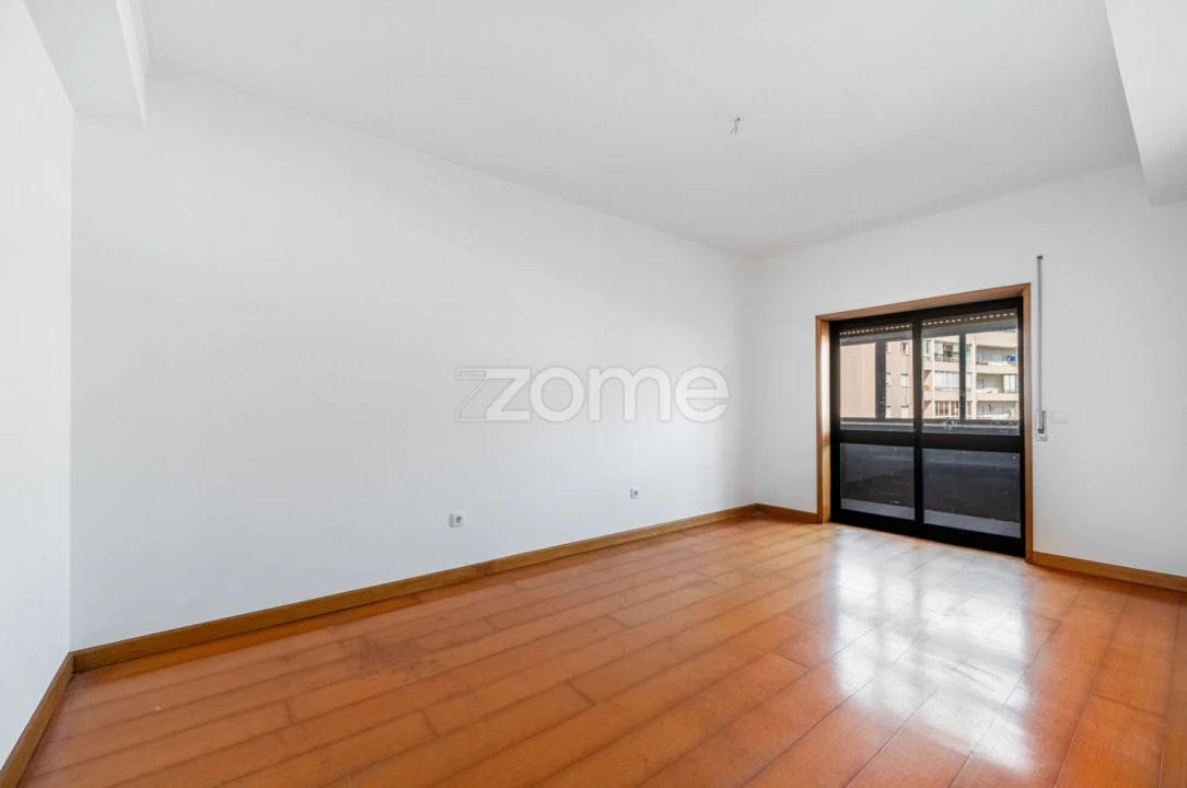 Apartamento T3 para Venda em Real, Dume e Semelhe Foto 24
