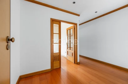 Apartamento T3 para Venda em Real, Dume e Semelhe