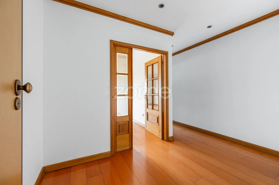 Apartamento T3 para Venda em Real, Dume e Semelhe Foto 4