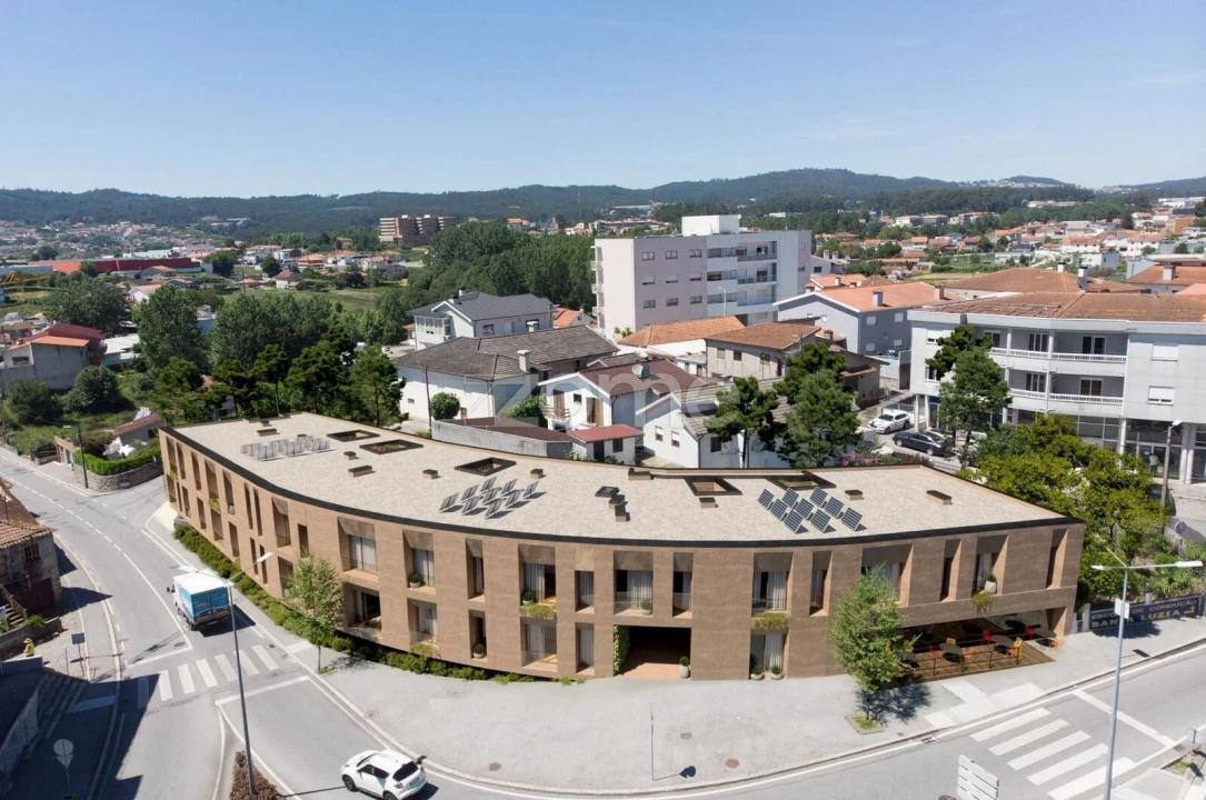 Apartamento T2 para Venda em Paços de Ferreira Foto 1