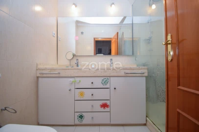 Apartamento T2 para Venda em São Domingos de Rana