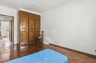 Apartamento T2 para Venda em Venteira