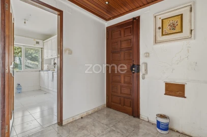 Apartamento T2 para Venda em Venteira