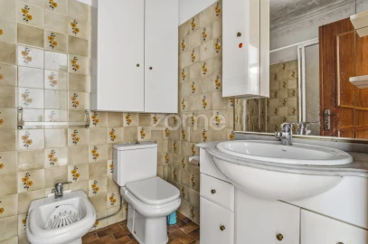 Apartamento T2 para Venda em Venteira